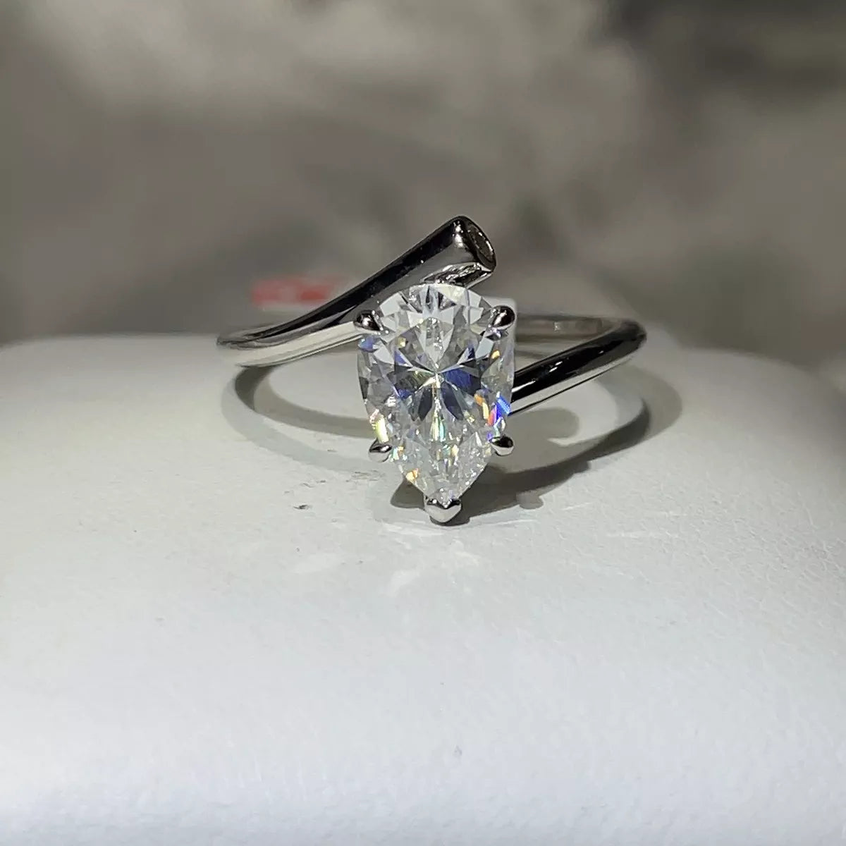 2 Carat 925 Sterling Silver Moissanite Ring