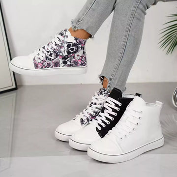 Round Toe Lace Up Sneakers