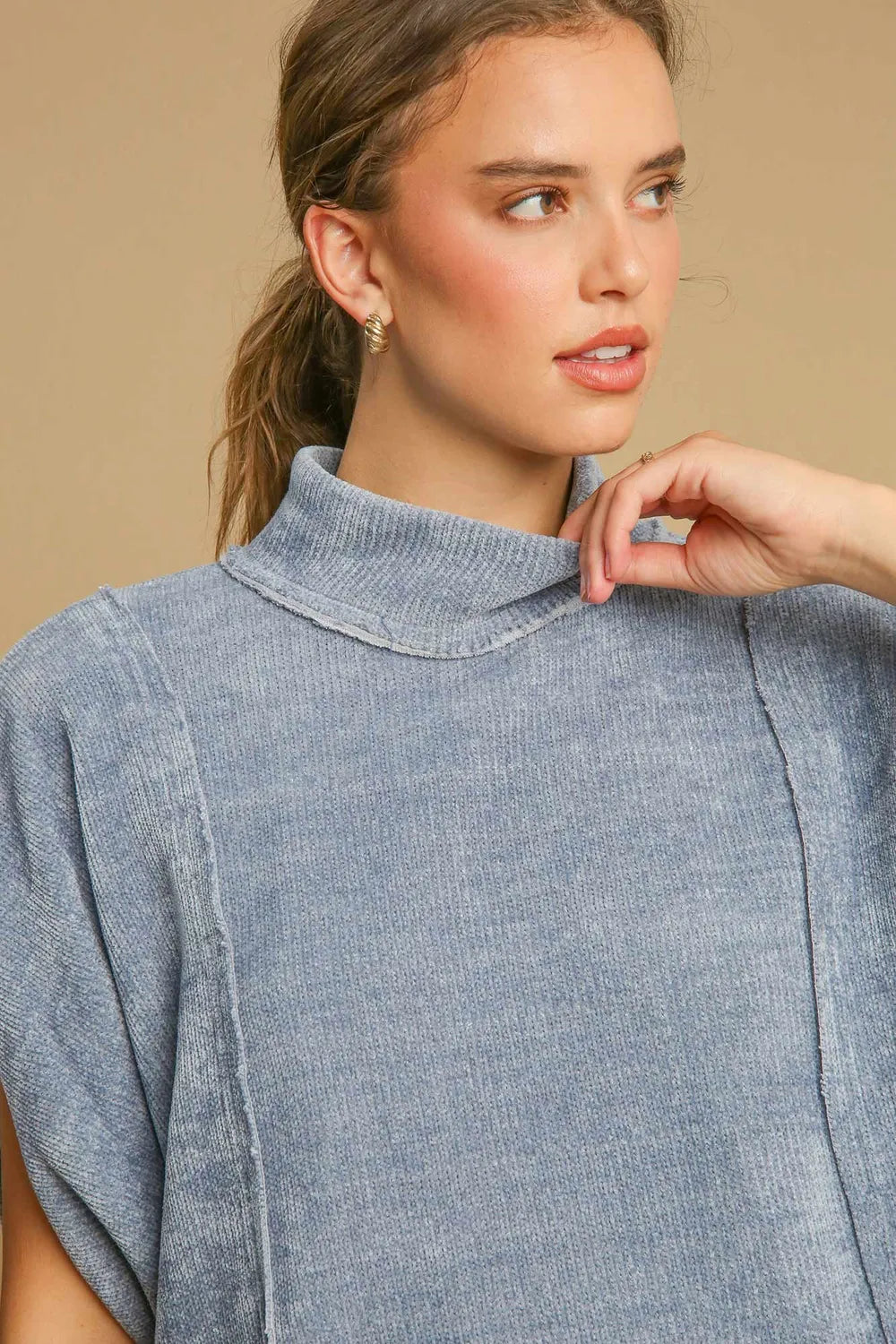 Umgee Solid Mock Neck Short Sleeve Top
