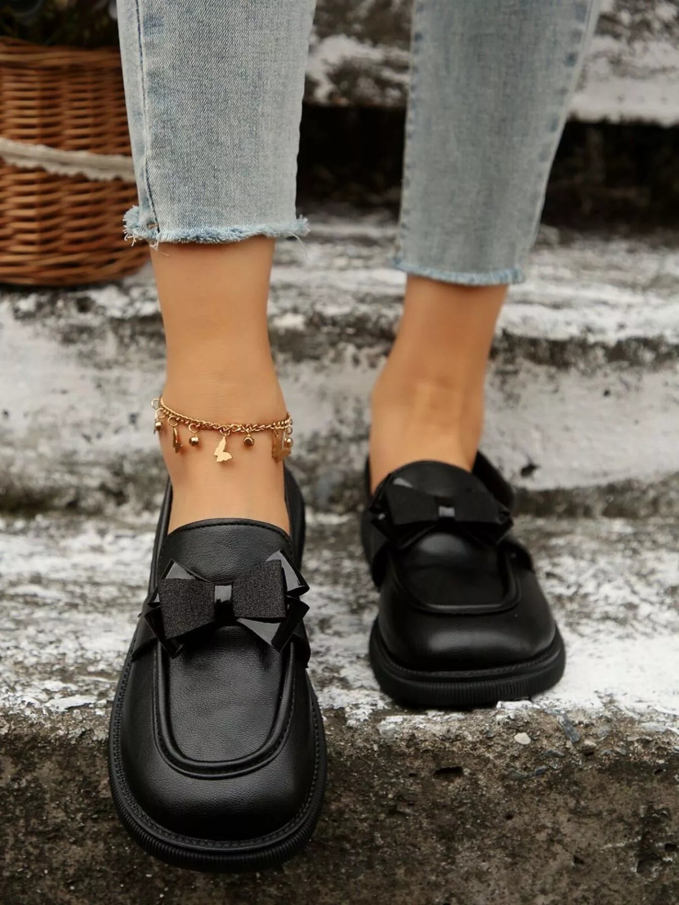 Flats & Loafers