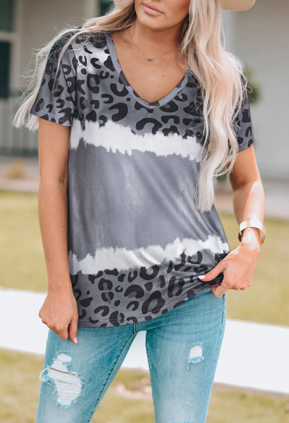 Leopard V Neck Short Sleeve T-Shirt
