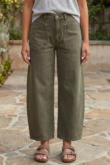 Four Leaf Clover Solid Color Square Patch Pocket Ankle-length Barrel Jeans