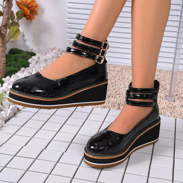 Multi-Strap Wedge Pumps