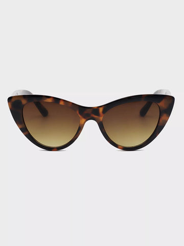 Chic Cat-Eye Sunglasses