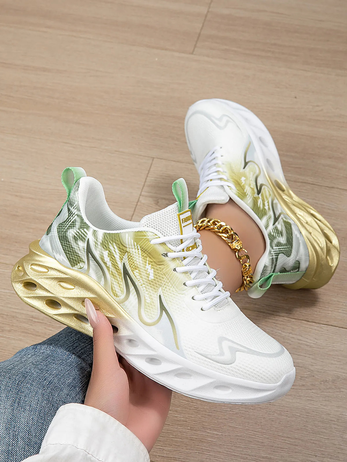 Round Toe Lace Up Mesh Athletic