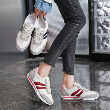Round Toe Lace Up Sneakers