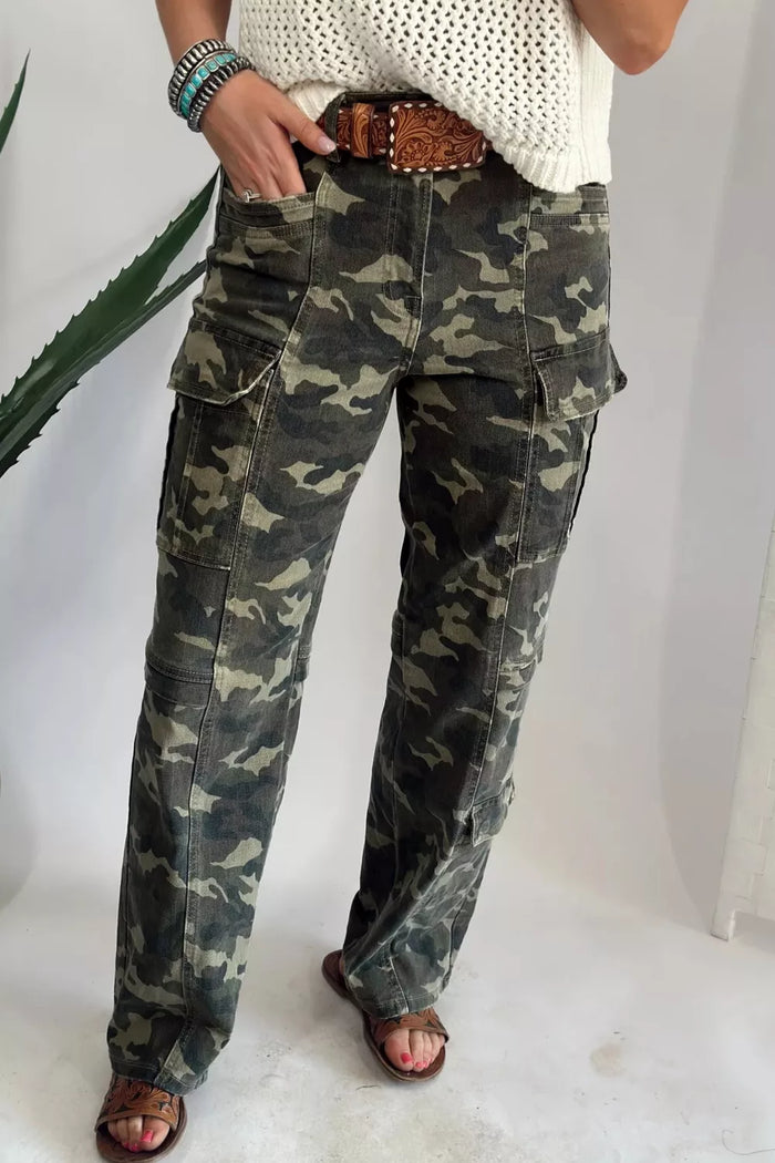 Camouflage Print Multi Pocketed Women's Denim Pants