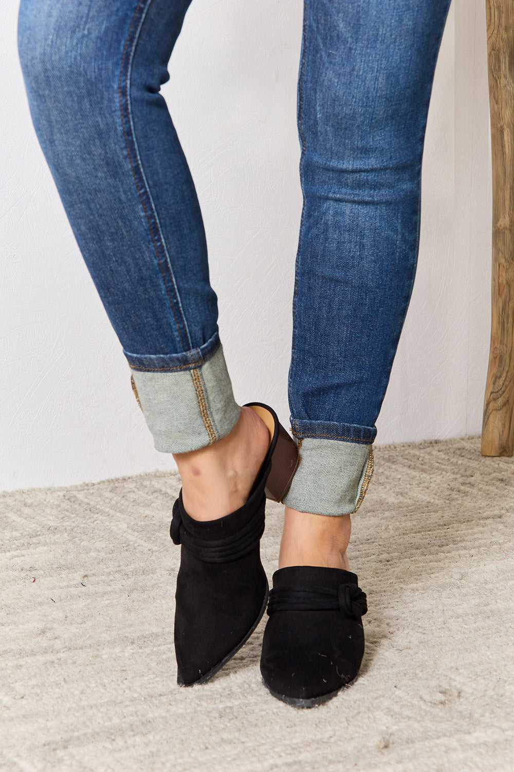 East Lion Corp Pointed Toe Braided Trim Mules
