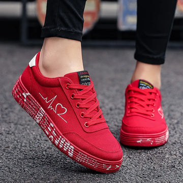 Round Toe Platform Lace Up Sneakers