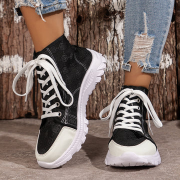 Lace Up Round Toe Sneakers