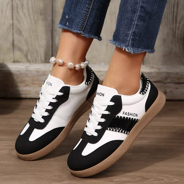 Lace-Up Flats Sneakers