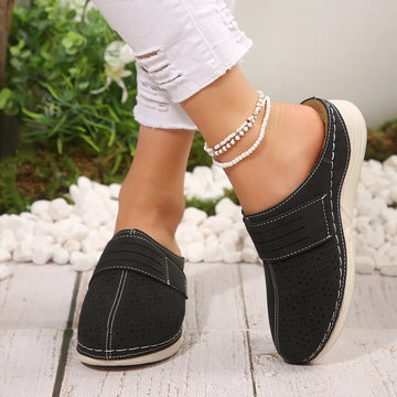 Round Toe Wedge Sandals
