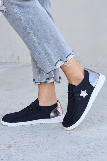 Forever Link Star Lace Up Flat Sneakers