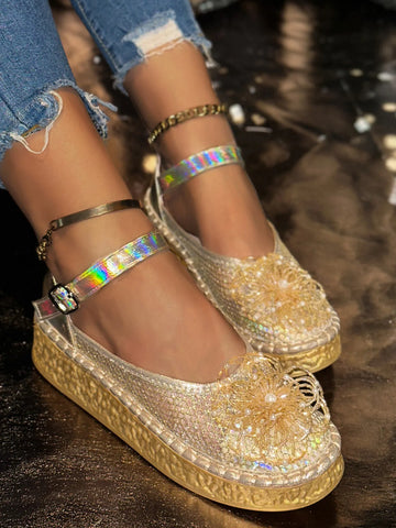Flower Round Toe Platform Slip Ons