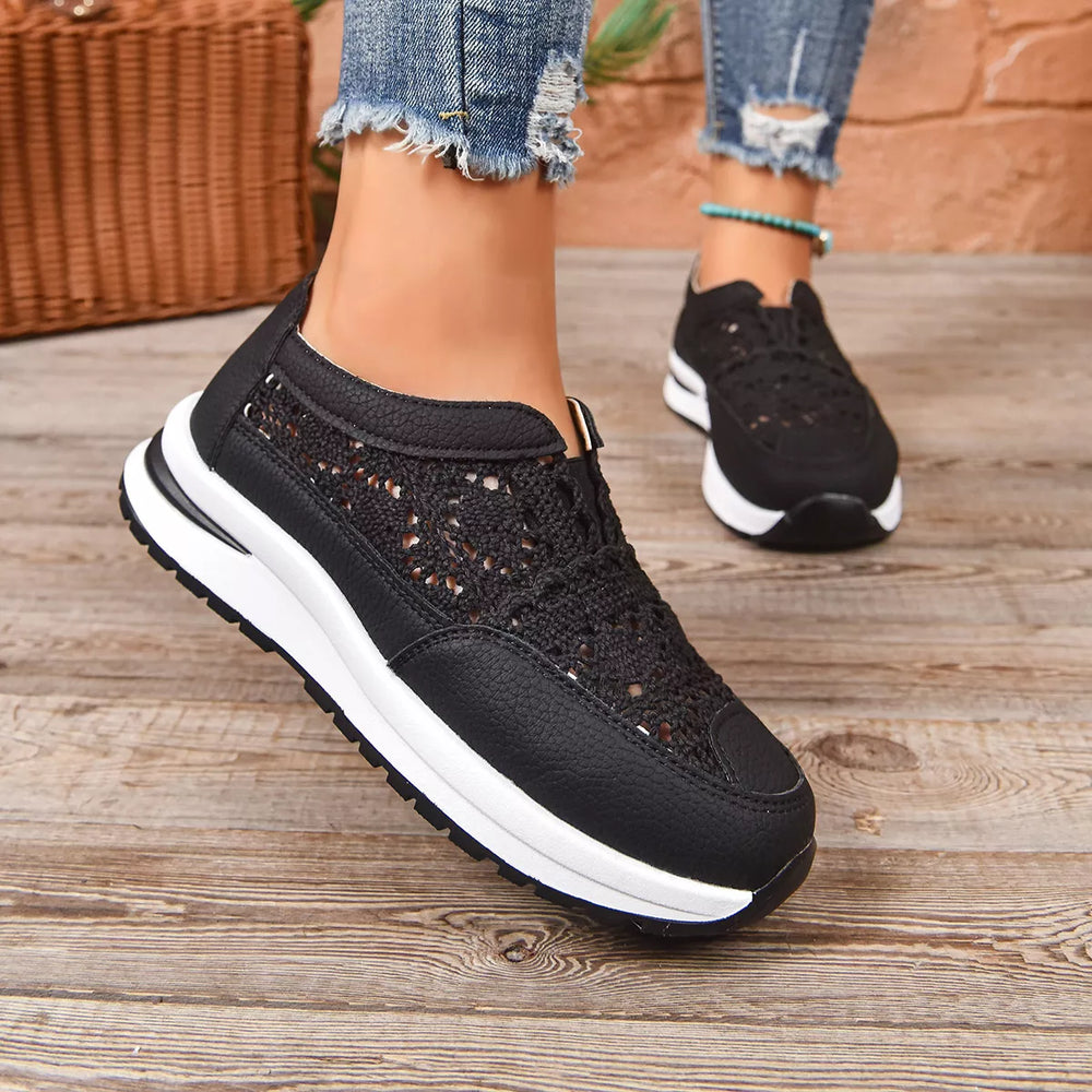 Breathable Round Toe Slip Ons