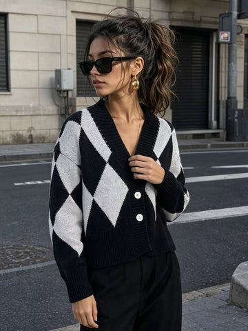 Argyle Pattern V-Neck Button-Down Cardigan