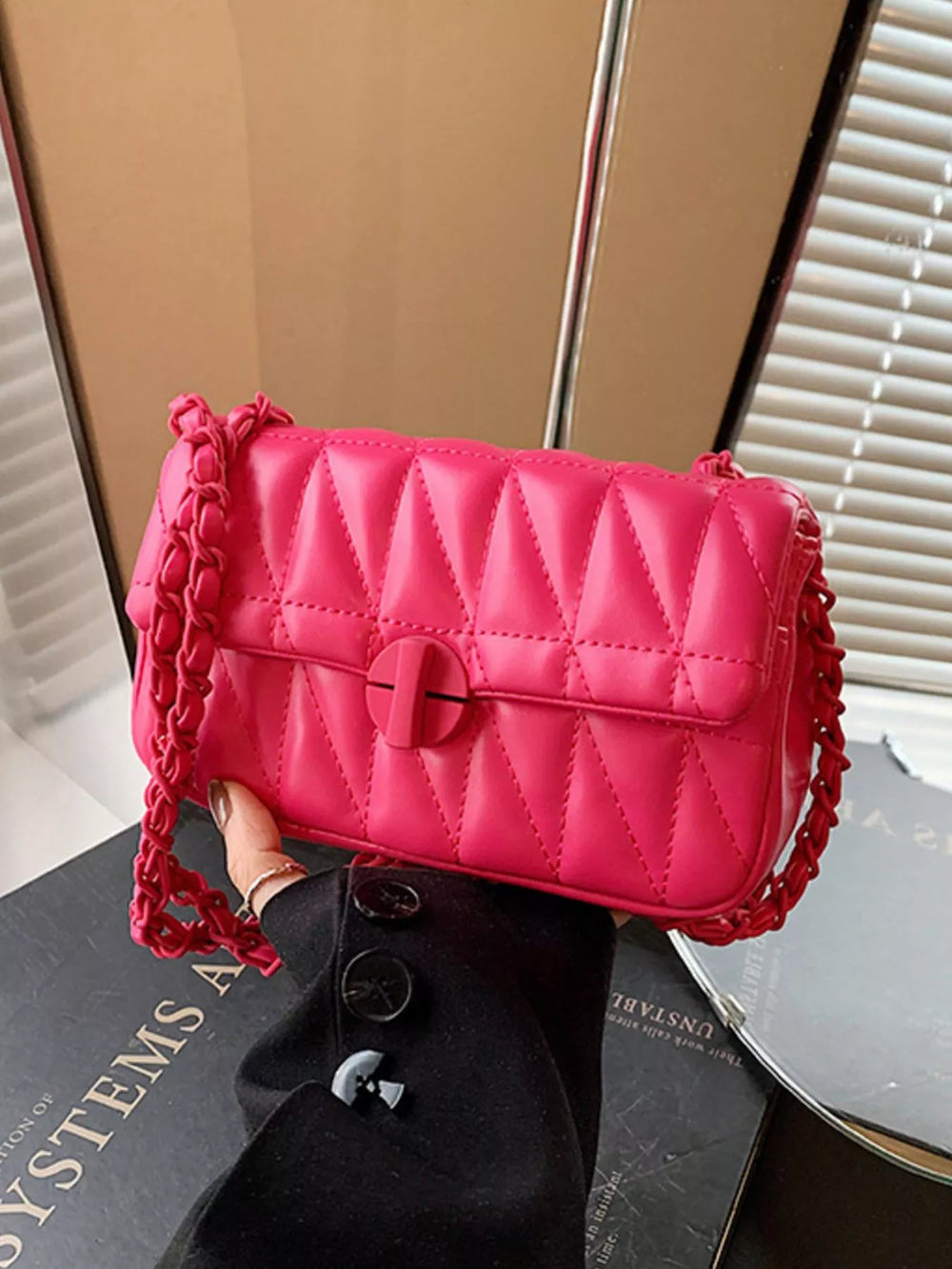 Quilted Chain Strap Crossbody Bag
