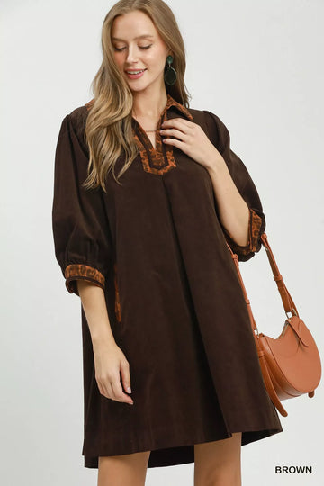 Umgee V Neck Shift Dress with Contrast Trim